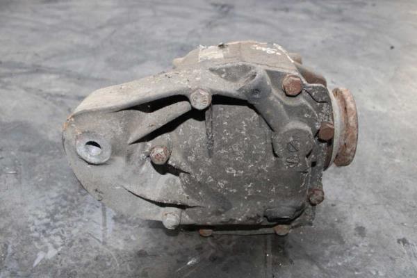 PONT ARRIERE BMW SERIE 1 E81/E87 118D / 120D - Vue 4